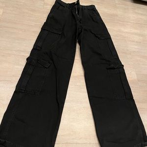 baggy jeans with pocket designs